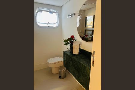 Apartamento à venda com 122m², 2 quartos e 2 vagasBanheiro