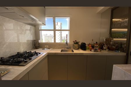 Apartamento à venda com 122m², 2 quartos e 2 vagasCozinha