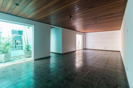 Sala de casa para alugar com 3 quartos, 150m² em Jardim Cecilia, Mogi das Cruzes