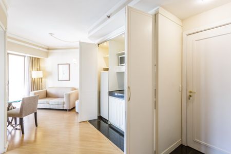 Sala de apartamento para alugar com 2 quartos, 52m² em Vila Nova Conceição, São Paulo