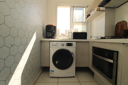 Apartamento à venda com 37m², 2 quartos e sem vagaCozinha e Área de Serviço
