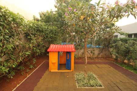 Apartamento à venda com 37m², 2 quartos e sem vagaÁrea comum - Playground