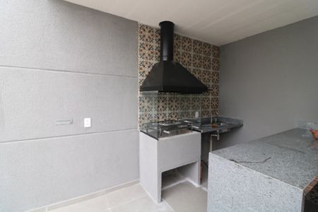 Apartamento para alugar com 38m², 2 quartos e sem vagaÁrea comum - Churrasqueira