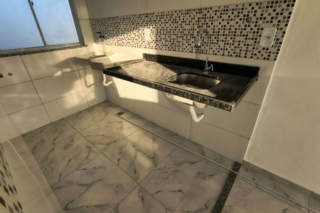 Cozinha de apartamento para alugar com 1 quarto, 32m² em Freguesia (jacarepaguá), Rio de Janeiro