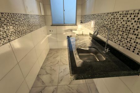 Cozinha de apartamento para alugar com 1 quarto, 32m² em Freguesia (jacarepaguá), Rio de Janeiro