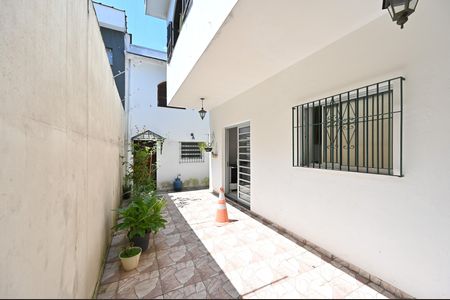 Garagem de casa à venda com 3 quartos, 200m² em Planalto Paulista, São Paulo