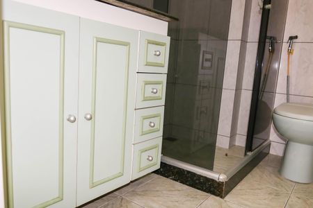 Apartamento para alugar com 65m², 2 quartos e sem vaga Apartamento para alugar com 65m², 2 quartos e sem vagaBanheiro