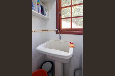 Casa de condomínio para alugar com 1000m², 3 quartos e 2 vagas