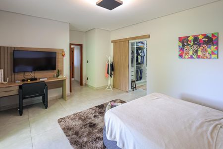 Casa de condomínio para alugar com 1000m², 3 quartos e 2 vagas