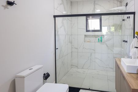 Casa de condomínio para alugar com 1000m², 3 quartos e 2 vagas