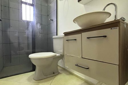 Apartamento à venda com 68m², 2 quartos e 1 vagaBanheiro 