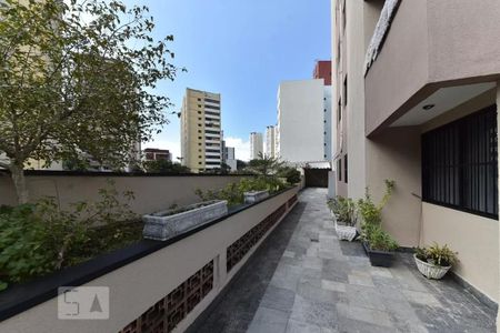 Apartamento à venda com 68m², 2 quartos e 1 vagaÁrea comum 