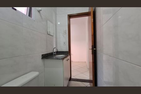 Apartamento para alugar com 74m², 2 quartos e 1 vaga Apartamento para alugar com 74m², 2 quartos e 1 vagaBanheiro