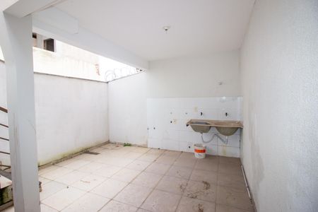 Casa à venda com 150m², 3 quartos e 2 vagas Casa à venda com 150m², 3 quartos e 2 vagasCozinha e Área de Serviço