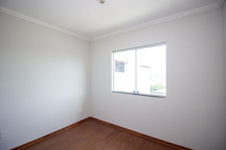 Casa à venda com 150m², 3 quartos e 2 vagas Casa à venda com 150m², 3 quartos e 2 vagasQuarto 1