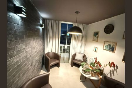 Apartamento à venda com 145m², 2 quartos e 3 vagasSala