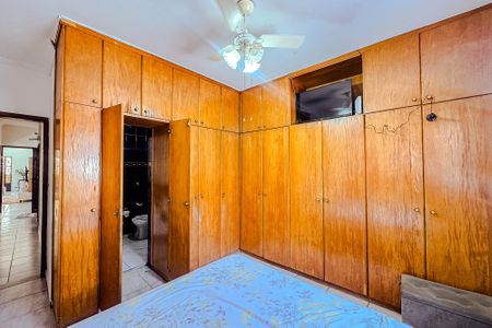 Quarto 1 - Suíte de casa para alugar com 5 quartos, 454m² em Vila Bertioga, São Paulo