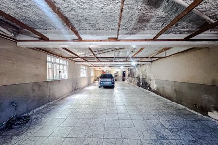 Casa à venda com 454m², 5 quartos e 6 vagasGaragem