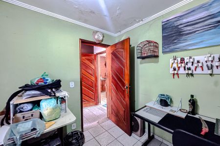 Casa à venda com 454m², 5 quartos e 6 vagasQuarto de Serviço