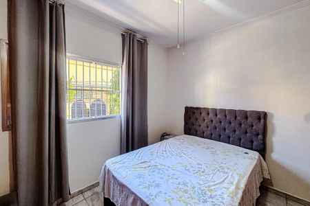 Casa à venda com 454m², 5 quartos e 6 vagasQuarto 1 - Suíte