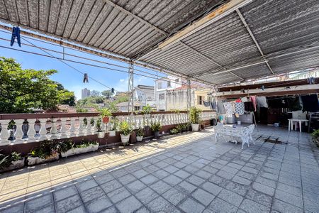 Casa à venda com 454m², 5 quartos e 6 vagasÁrea externa