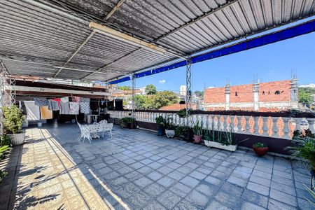 Casa à venda com 454m², 5 quartos e 6 vagasÁrea externa