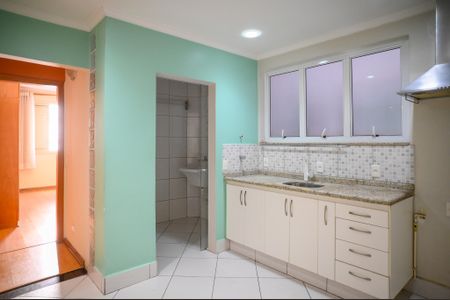 Apartamento à venda com 102m², 2 quartos e 1 vaga Apartamento à venda com 102m², 2 quartos e 1 vagaCozinha