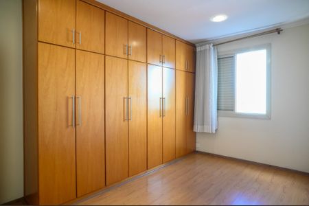 Apartamento à venda com 102m², 2 quartos e 1 vaga Apartamento à venda com 102m², 2 quartos e 1 vagaQuarto 2