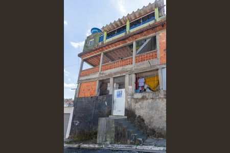 Casa para alugar com 52m², 2 quartos e sem vagaFachada