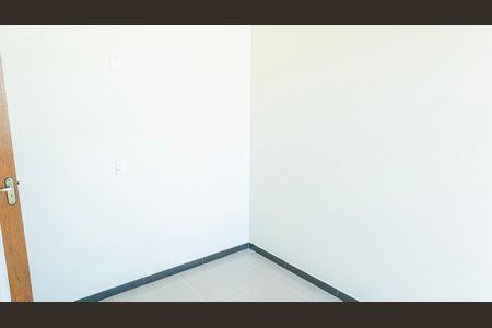 Casa de condomínio para alugar com 75m², 2 quartos e sem vaga Casa de condomínio para alugar com 75m², 2 quartos e sem vagaQuarto 1/ varanda