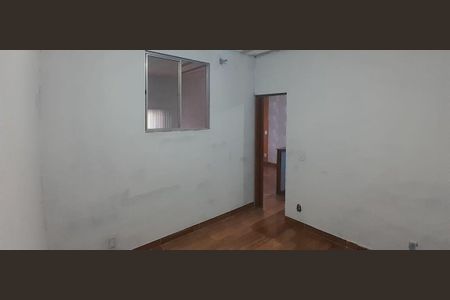 Quarto de casa para alugar com 2 quartos, 50m² em Inhoaíba, Rio de Janeiro
