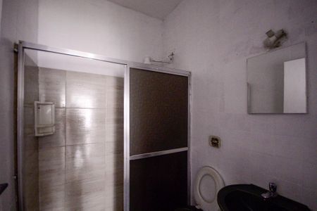 Casa para alugar com 50m², 2 quartos e 1 vaga Casa para alugar com 50m², 2 quartos e 1 vagaBanheiro