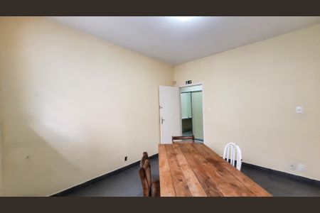 Casa para alugar com 210m², 8 quartos e sem vagaQuarto7