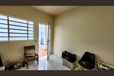 Casa para alugar com 210m², 8 quartos e sem vagaQuarto1