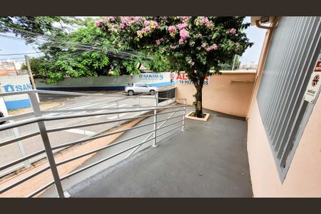 Casa para alugar com 210m², 8 quartos e sem vagaFachada