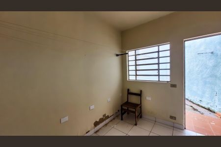 Casa para alugar com 210m², 8 quartos e sem vagaLavanderia