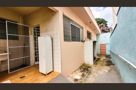 Casa para alugar com 210m², 8 quartos e sem vagaQuintal