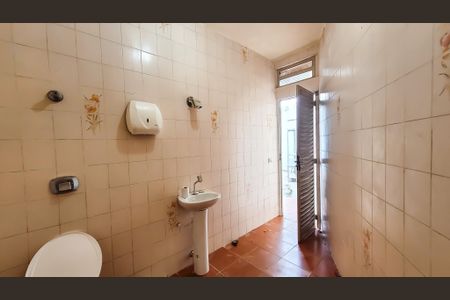 Casa para alugar com 210m², 8 quartos e sem vagaBanheiro 1