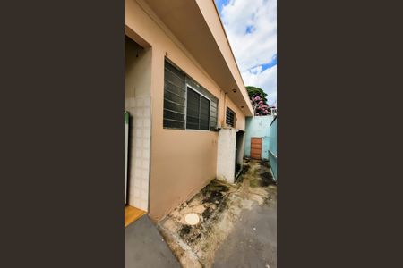 Casa para alugar com 210m², 8 quartos e sem vagaQuintal