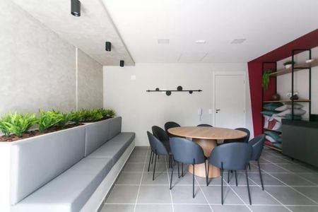 Apartamento para alugar com 38m², 2 quartos e sem vagaÁrea comum 