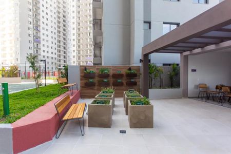 Apartamento para alugar com 38m², 2 quartos e sem vagaÁrea comum