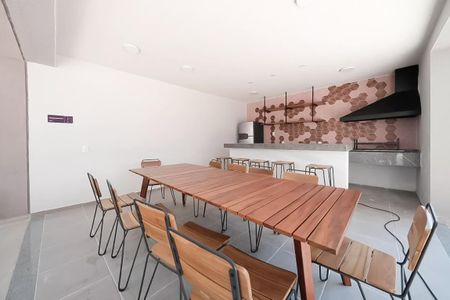 Apartamento para alugar com 38m², 2 quartos e sem vagaÁrea comum - Churrasqueira