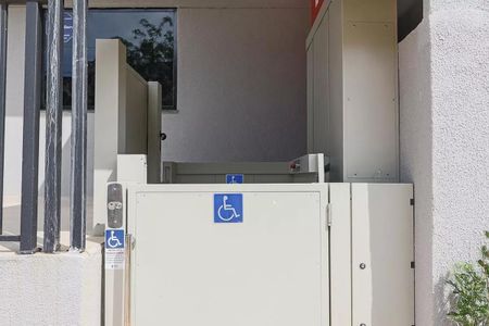 Apartamento para alugar com 38m², 2 quartos e sem vagaPlataforma de Acesso - Entrada 