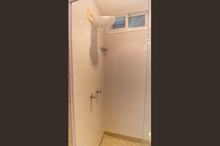 Casa de condomínio para alugar com 155m², 4 quartos e 2 vagas