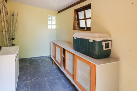 Casa de condomínio para alugar com 352m², 4 quartos e 5 vagas Casa de condomínio para alugar com 352m², 4 quartos e 5 vagasLavanderia