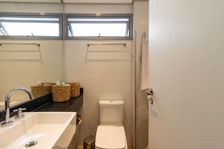 Apartamento à venda com 104m², 3 quartos e 2 vagas Apartamento à venda com 104m², 3 quartos e 2 vagasBanheiro da Suíte 3