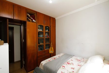 Apartamento à venda com 99m², 3 quartos e 2 vagasQuarto 1