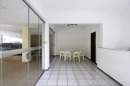 Apartamento à venda com 99m², 3 quartos e 2 vagasÁrea comum - Salão de festas