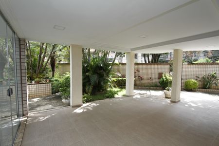 Apartamento à venda com 99m², 3 quartos e 2 vagasÁrea comum