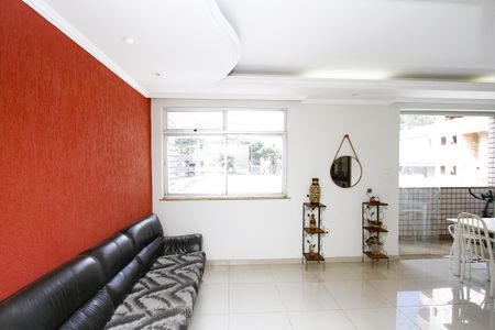 Apartamento à venda com 99m², 3 quartos e 2 vagasSala